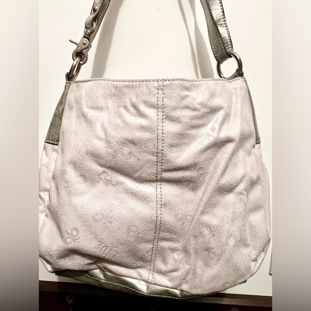 Kathy Van Zeeland Silver Shoulder Bag Crossbody | Chic Designer Handbag - Picture 10 of 16